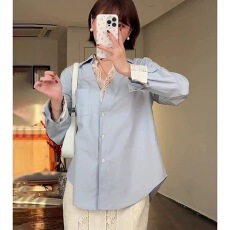 批发2026春秋新法式V领蕾丝拼接<b class='q'>衬衫</b>女穿搭气质宽松<b class='q'>衬衣</b>绝美上衣