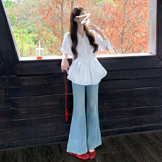 批发白色<b class='q'>衬衫</b>外套女士2026新款春秋季独特漂亮小衫<b class='q'>长袖</b>收腰上衣