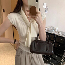 批发韩系chic法式系带无袖<b class='q'>针织衫</b>女春夏新款气质V领内搭打底背心上衣