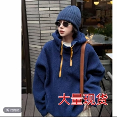 批发2025年女新款设计感气质百搭上衣