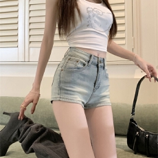 批发<b class='q'>夏季</b>高腰浅色怀旧复古辣妹紧身高弹力牛仔短<b class='q'>裤</b>女薄款蜜桃臀热<b class='q'>裤</b>子