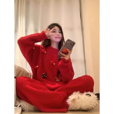 批发2025年冬季新年红新款睡衣女卡通韩版家居服官方