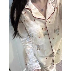 批发2026年秋冬季新款睡衣女网红ins风加厚家居服<b class='q'>套装</b>