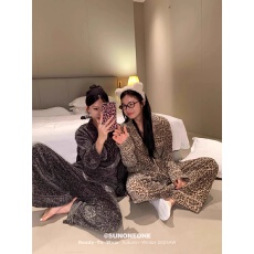 批发2026冬季新款<b class='q'>睡衣</b>女<b class='q'>男</b>女同款大尺寸家居服套装