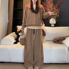 批发官图 慵懒撞色<b class='q'>休闲</b>2025秋冬新款高级感立领卫衣外套阔腿裤两件套