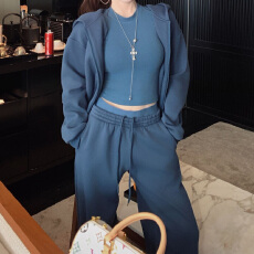 批发官图 极简风长袖<b class='q'>T</b><b class='q'>恤</b>女+连帽外套+系带阔腿<b class='q'>裤</b><b class='q'>2026</b>春秋气质三件套