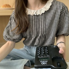 批发泡泡袖格子<b class='q'>衬衫</b>女夏季2025新款法式套头宽松外穿<b class='q'>短袖</b>上衣