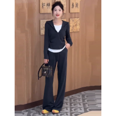 批发灰色假两件连帽卫衣休闲运动阔脚裤两件套装女秋冬韩系穿搭一整套