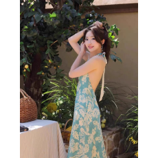 批发绝美海滩裙海边度假法式无袖<b class='q'>挂</b><b class='q'>脖</b>收腰蓝色印花v领<b class='q'>连衣裙</b>露背长裙