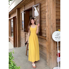 批发法式气质U领黄色吊带<b class='q'>连衣裙</b>女夏季裙子收腰显瘦大摆裙度假风长裙