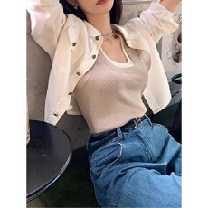 批发春<b class='q'>夏</b>2025新款法式独特女通勤穿搭衬衣外套设计感气质白色衬衫