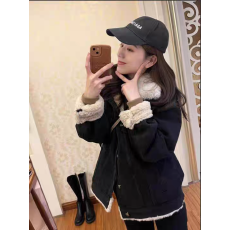 批发今年流行冬装新款羊羔毛加绒加厚黑色牛仔外套女秋冬季翻领小个子