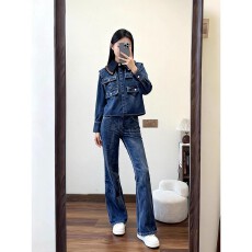 批发2025年复古时尚翻领休闲<b class='q'>牛仔</b><b class='q'>套装</b>女高级感韩系穿搭外套裤子两件套