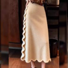 批发小众设计感毛毛边针织半身裙女春秋季高级感时尚独特显瘦<b class='q'>百搭</b>裙子