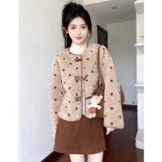 批发法式甜美风羊羔毛外套女波点皮毛一体保暖宽松棉服气质羊羔绒开衫