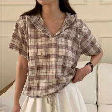 批发2025<b class='q'>韩国</b>东大门女装<b class='q'>代购</b> 春季新款连帽格子短袖上衣