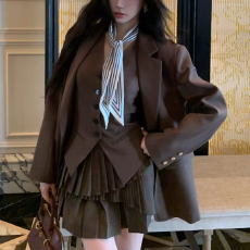 批发美拉德半身裙女早秋不规则百褶裙