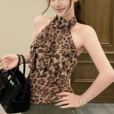 批发板栗可可香氛小野豹'半高领挂脖荷叶边小衫上衣女春夏