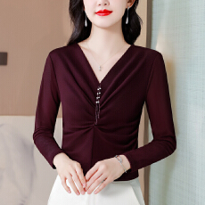 批发实拍 秋季新款上修V领气质<b class='q'>上衣</b>女捏褶收腰遮肉显瘦洋气百搭妈妈装