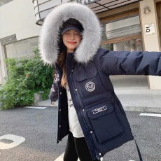 批发2025丹麦之冬极寒女短款加厚大毛领粉色工装派克服韩版羽绒棉服女