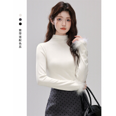 批发2025春时尚新款半高领<b class='q'>白色</b>长袖<b class='q'>T</b>恤女毛毛拼接设计感内搭打底上衣