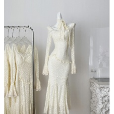 批发SISI酱“雪绒恋人”法式复古蕾丝千金<b class='q'>宫廷</b>喇叭袖鱼尾包臀<b class='q'>连衣裙</b>女