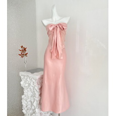 批发JAYKY YANG莉莉丝蕾丝鱼骨蝴蝶结抹胸高腰锻面鱼尾半裙<b class='q'>两件套</b>