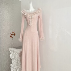 批发SISIJIANG“雪绒莓莓”千金气质<b class='q'>蕾丝</b>花边驼鸟毛针织显瘦<b class='q'>连衣裙</b>