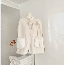 批发若语定制 千金斗篷 定制纽扣真狐狸毛口袋100羊毛双面呢毛呢外套