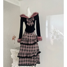批发莓果<b class='q'>丝绒</b>  织物猪原创 暗黑风一字领上衣女冬格子不规则半身长裙