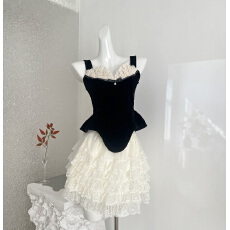 批发项天鹅er 千金小洋装套装<b class='q'>女</b>2025冬新款丝绒拼接吊带上衣蕾丝半裙