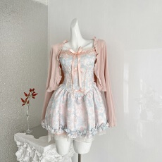 批发瑞茜·威瑟斯 梦境花园 春夏新款可爱<b class='q'>甜美</b>风<b class='q'>连衣裙</b>洛丽塔