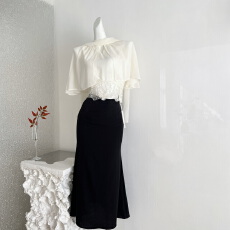 批发木子李的李温柔洋气小飞袖收腰短款气质<b class='q'>蕾丝</b>花边拼接<b class='q'>雪纺上衣</b>女夏