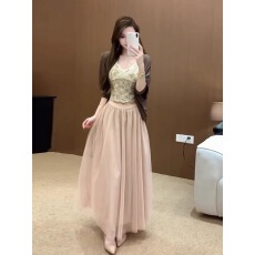 批发温柔风气质<b class='q'>长袖</b><b class='q'>开衫</b>外套+蕾丝吊带背心+高腰网纱半身裙三件套春季