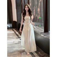 批发法式精致高级感蕾丝吊带上衣女夏款高腰<b class='q'>半身</b>裙<b class='q'>长裙</b>套装纯欲两件套