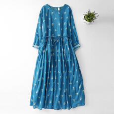 批发2026文艺圆领碎花连衣裙女春<b class='q'>夏季</b>收腰印花薄蓝色长裙