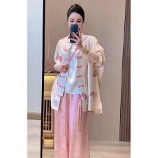 批发新中式<b class='q'>外套</b><b class='q'>女装</b>2026新款高端盘扣印花国风上衣