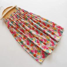 批发2026复古度假郁金香印花百搭显瘦油画色<b class='q'>半身裙</b>女夏季A字中长裙