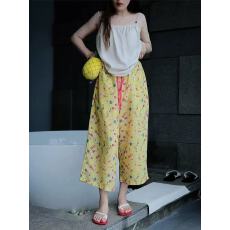 批发2026<b class='q'>春</b>夏新款黄色碎花凉感八分裤