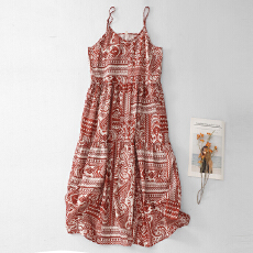 批发红色度假风波西米亚印花连衣<b class='q'>裙</b>女2026夏新款时尚气质松弛感吊带<b class='q'>裙</b>