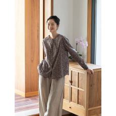 批发2026春秋新款印花纯棉衬衫女通勤轻薄文艺碎花百搭<b class='q'>小衫</b>