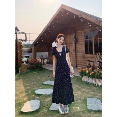 批发碎花连衣裙夏季韩系气质扭结设计感收腰蕾丝拼接长裙女