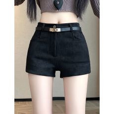 批发【鹿皮绒280克】秋冬包臀短裤<b class='q'>女</b>2025新款配靴子高级黑色<b class='q'>西装</b>靴裤