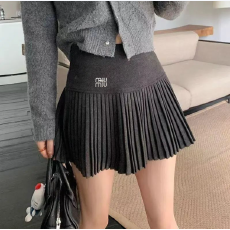 批发毛呢百褶半身裙2025新款秋冬高腰学院辣妹显瘦防走光百褶a字短裙