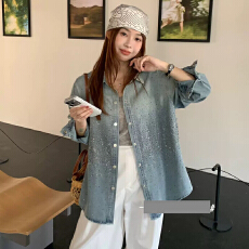 批发2026春季新款水洗做旧烫钻牛仔衬衫显瘦百搭休闲上衣女