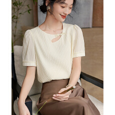 批发肌理感新中式盘扣衬衫女2026夏季优雅气质<b class='q'>不规则</b>镂空设计上衣