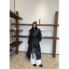 批发2025秋冬新<b class='q'>款</b>高级Rose<b class='q'>走</b><b class='q'>秀</b><b class='q'>款</b>超大垫肩廓形收腰黑色长<b class='q'>款</b>皮衣外套