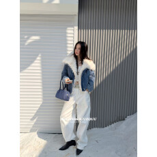 批发MMFISH时髦<b class='q'>街头</b>加厚拼接大毛领牛仔做旧短款外套（可拆卸）