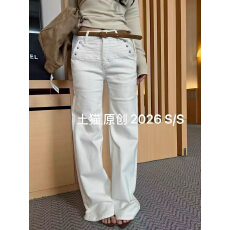 批发26秋新Tumao设计感双排铆钉扣百搭显瘦直筒微喇叭<b class='q'>牛仔裤</b>