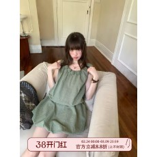 批发芝士日原野绿无袖褶皱小众设计裙子夏季玫瑰气质优雅花苞<b class='q'>连衣裙</b>女